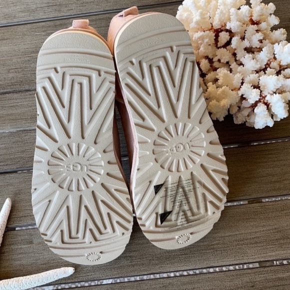 🌴🔆UGG- CLASSIC MINI SNOW LEOPARD BOOTS🔆🌴 - Picture 12 of 15